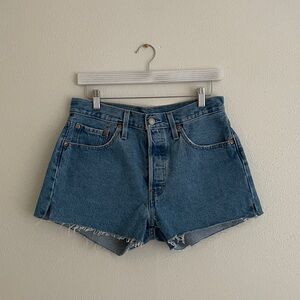 Levi’s 501 Jean Shorts Blue Washed Look Button Fly Red Tab 501’s Size 28